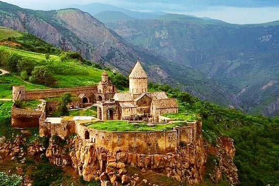 アルメニアツアーータテヴ修道院